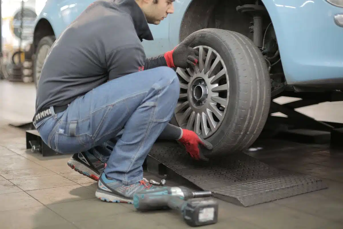 voiture  maintenance