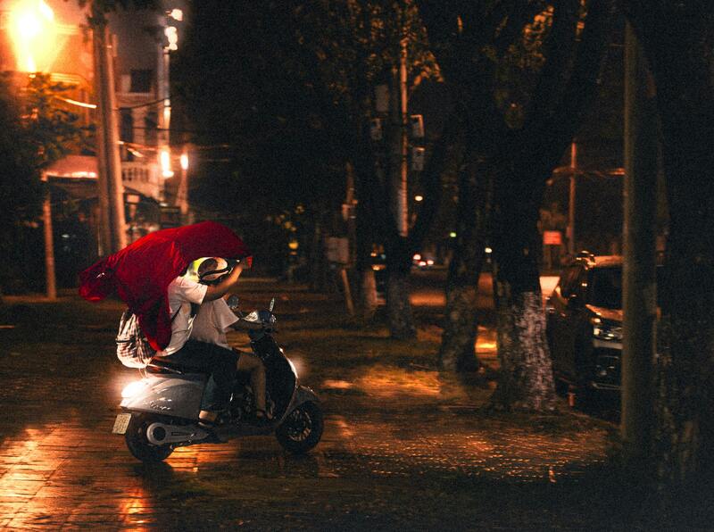 rouler sous la pluie