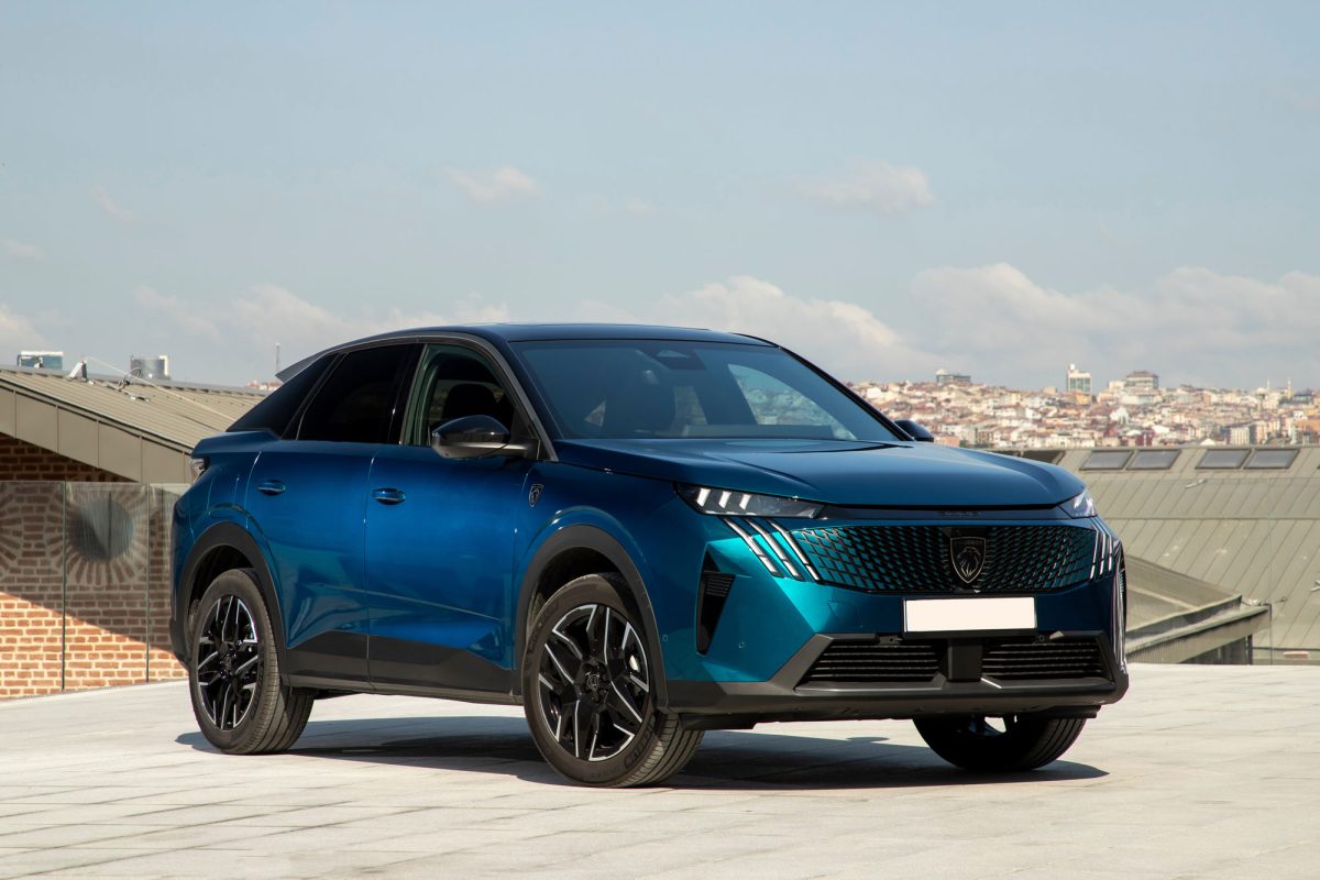 SUV coupé